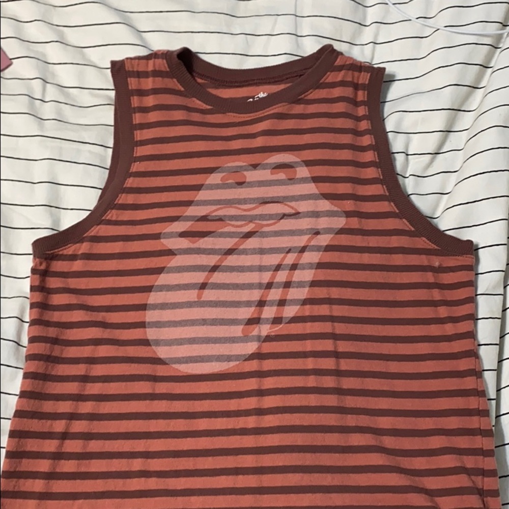 Red Rolling Stones tank top